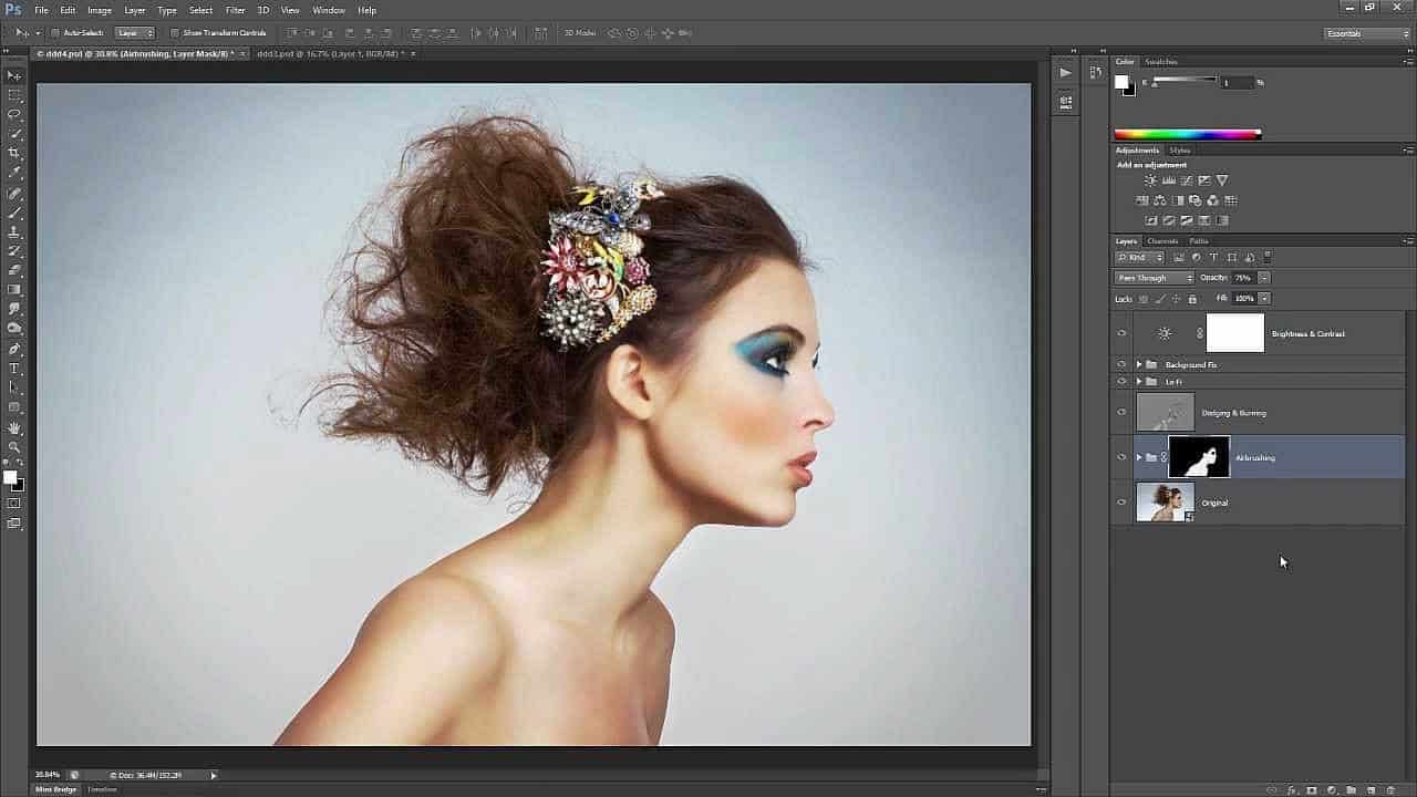 How to Retouch and Airbrush Skin in Photoshop